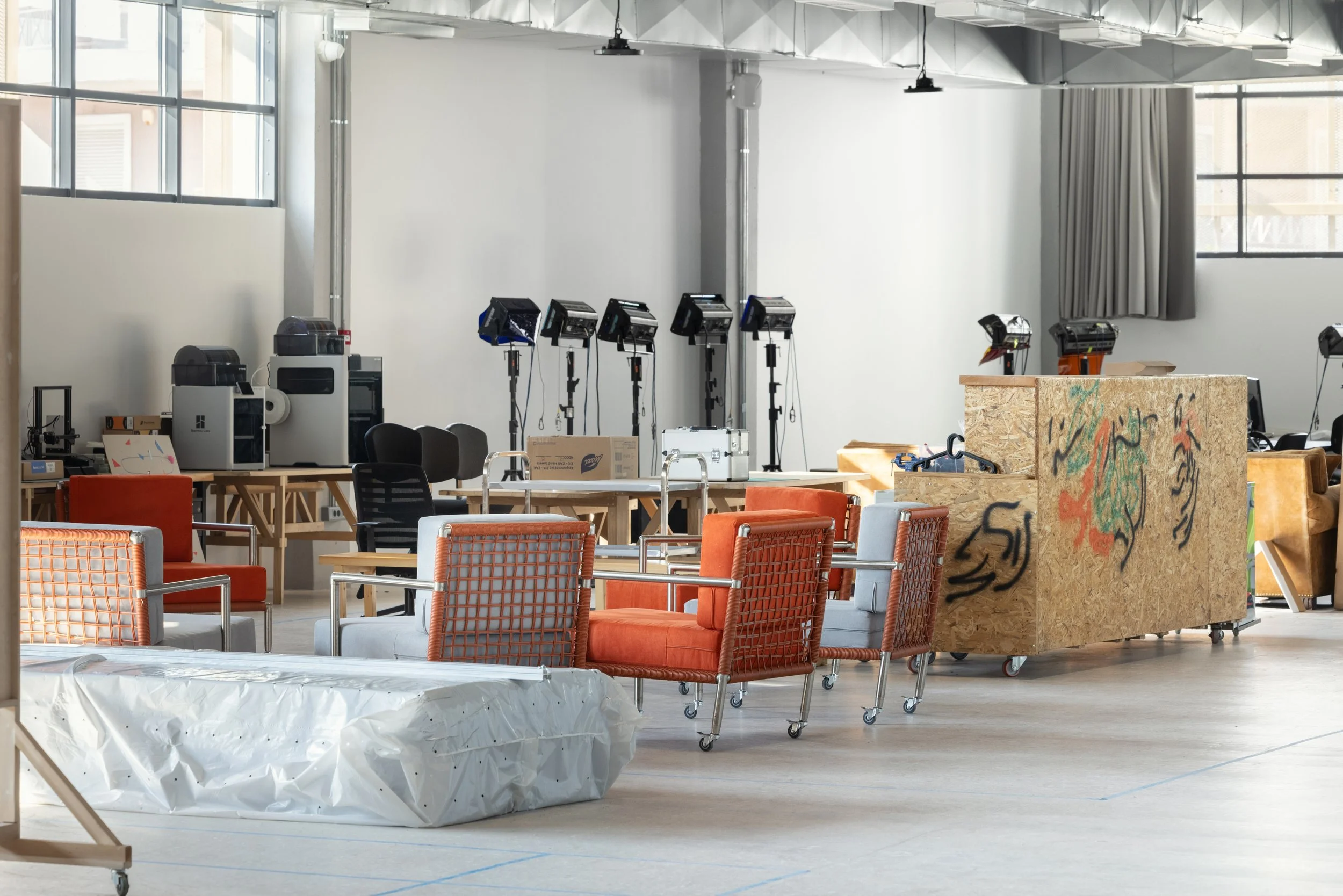 Studio Space — Onassis ONX
